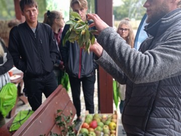 Szkolenie sadownicze w Plichtowie 22.09.2021r. fot. KR.Sosnowska, 